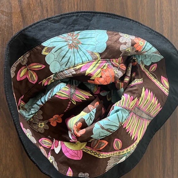 Reversible Bucket Hat (UNISEX) - Picture 4 of 6